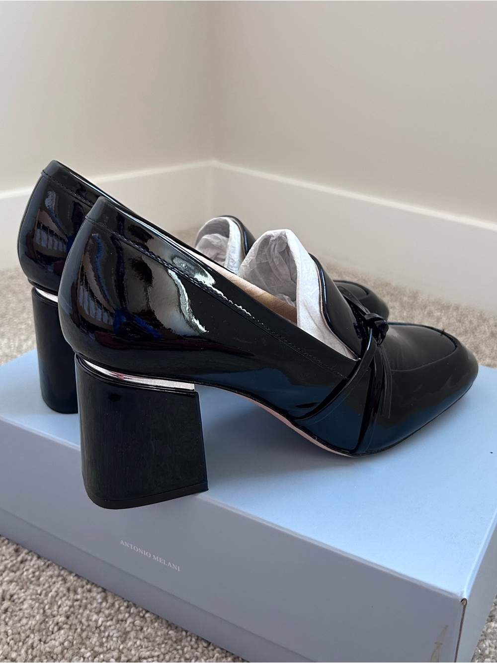 Antonio Melani Ahmber Black Patent Leather Block Heel Loafer Pumps Size 8M - Picture 4 of 13